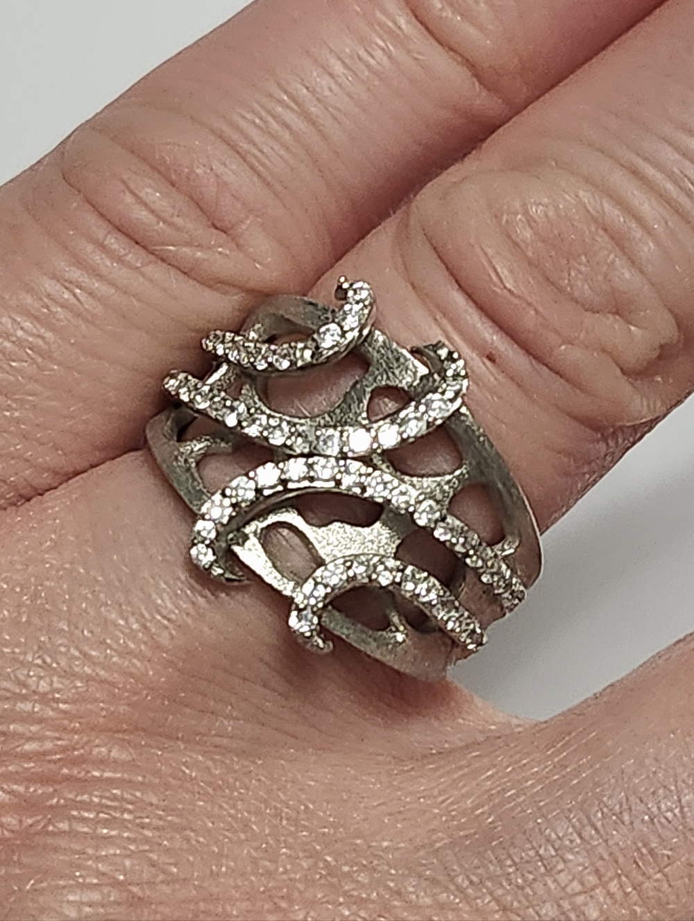Sterling Silver Wide Unique RING size 6 one stone missing - Picture 2 of 9